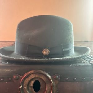 Goorin Bros. “Dean the Butcher” used.